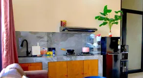 Easy Access Room Near Sanur Beach - Image 5
