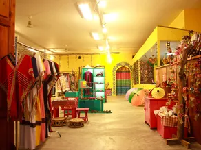 Chezmoi Handicraft & Homestay - Image 5