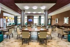 AZ Hotels Montana - Image 4