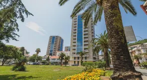 Blue Marlin Apartments - Image 2
