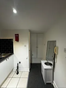 Cozy studio apartment - Image 5