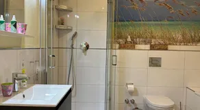 Am kleinen Mühlenteich - Zentrale ruhige Lage mit Parkplatz und Fahrrädern - Image 2