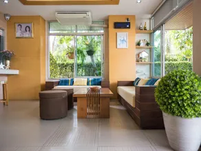 Central Place Serviced Apartment - Image 4