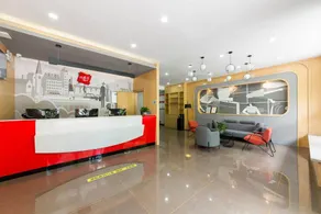 Thank Inn Hainan Lingshui County Xiangyu Avenue - Image 2