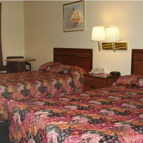 Scottish Inn - Image 5