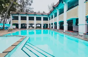 Milele Beach Hotel - Image 2