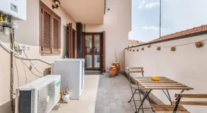 Bright Milan Apartment - City Center & Terrace - Image 5