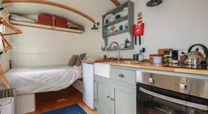 Hilbre Shepherd Hut - Image 2