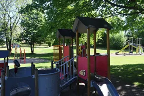 Lovely Town Apartment - Sleeps 5 Parking & Garden - Image 5