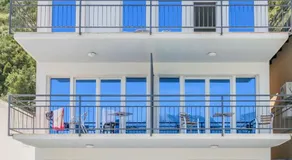 Apartments Riverside - Image 4