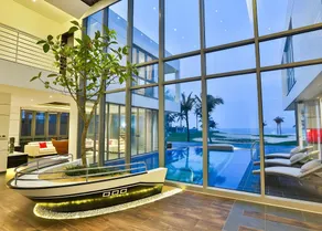 Five Stars Villa - 4BED VIP Beachfront With Pickup - Image 4