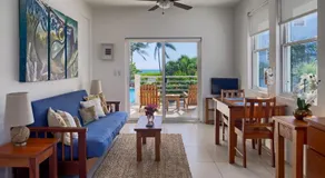 Weezie's Ocean Front Hotel and Garden Cottages - Image 5