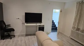 1-Zimmer Woh Souterrainwohnung - Image 2