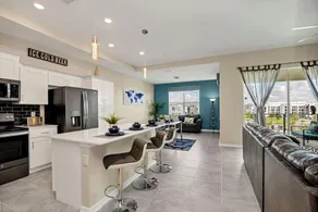 Cozy Condo Near Disney wPool View FREE WaterPark - Image 2