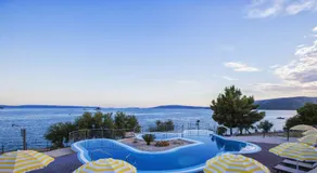 Happy Camp mobile homes in Camping Amadria Park Camping Trogir - Image 2