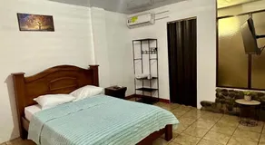 Hotel & Restaurante Tabacones - Image 2