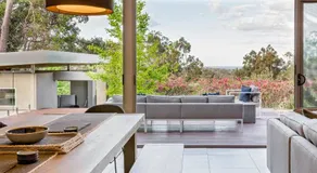 Sunrise Tranquillity Luxe Retreat with Heated Spa - Image 4