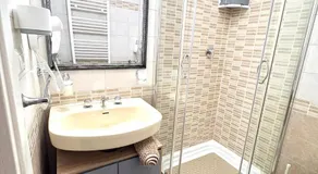 Stefy's House - Image 2