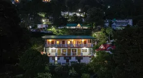 Alaya Stays Headingly Suites Lake-Facing 2 BHK Retreat Just Above Mall Road - Image 4