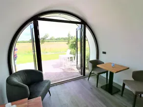 Unique nature lodge with unobstructed view - Image 4