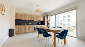 Grand appartement moderne et lumineux 23 - Image 4