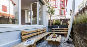 ALOE KEYWEEK Architect Apartment with terrace and garage Biarritz - Image 5