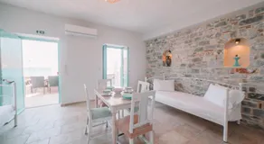 George SeaFront Suites - Image 3