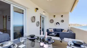 Front Row Penthouse Apartment on Carvajal Beach - Image 3
