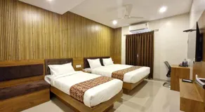Le Royal Suite - Image 2