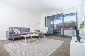 Cozy One Bed APT Closes To Airport In Arncliffe - Image 1