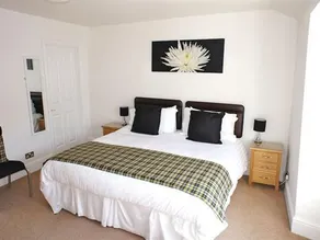 Nebula Guest House - Image 2