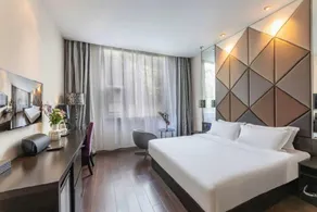 Orange Hotel Nanjing Xinjiekou Wangfu Street - Image 2