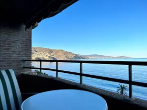 Voll ausgestattetes Apartment mit privatem Pool und Terrasse | Neben dem Strand | Haustierfreundlich - Image 5