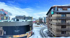 Hotel Catanies - Image 3