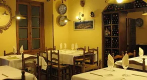 Hostal Esmeralda - Image 3