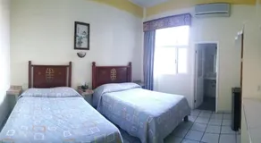 Hotel Pekin - Image 3
