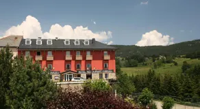 Hotel Corrieu - Image 2