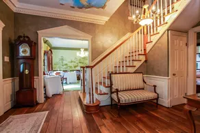 The Virginia Cliffe Inn - Image 3
