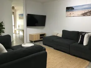 Hakea Haven - Family and Pet-Friendly Holiday Home - Image 2