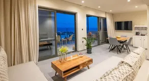 Pearle Suites and Villa Tinos - Image 2