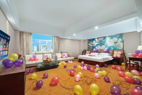Universal International Hotel (Nanning Fujian Yuan Subway Station) - Image 3