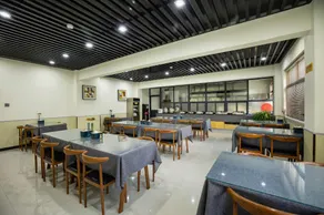 Aidepinyue Hotel (Puyang Nanle New City International Branch) - Image 3