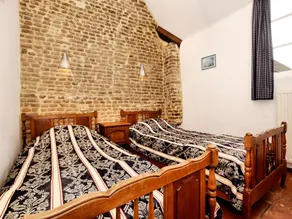 Lovely Holiday Home in Richelle with Barbecue - Image 5