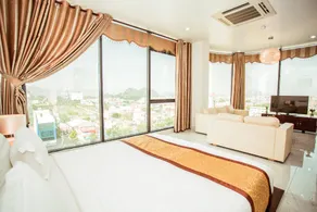 Royal ANAN Hotel - Image 4