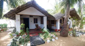 Star Rest Surf Camp Arugambay - Image 5