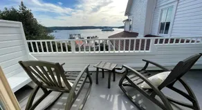 Orcas Hotel - Image 2
