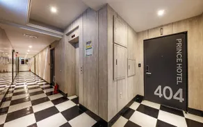 Gangjin Prince Happy Hotel - Image 4