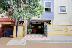 Super Collection O Gachibowli - Image 5