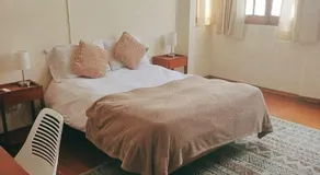 Maison verte - Guest House - Image 2