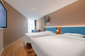 Home Inn Qingdao May Fourth Square Olympic Sailing Center - Image 2
